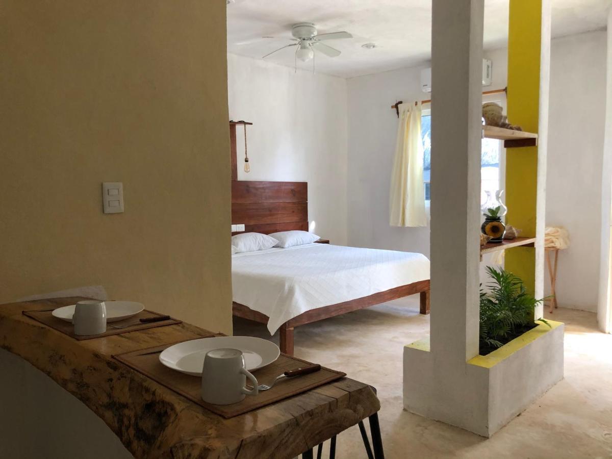 Casa Los Abuelos Isla Holbox Exterior photo
